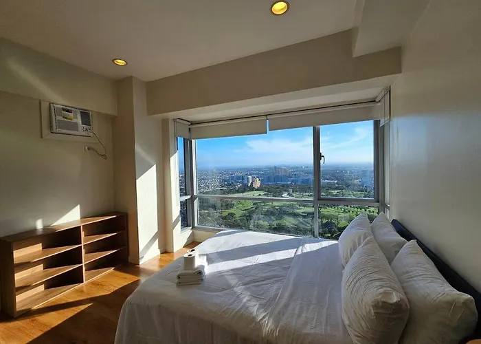 Apartment The Infinity Towers In Bgc - Simple, Elegant & Spacious 2 Bedroom Manila