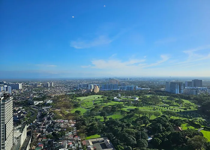 The Infinity Towers In Bgc - Simple, Elegant & Spacious 2 Bedroom Apartment *