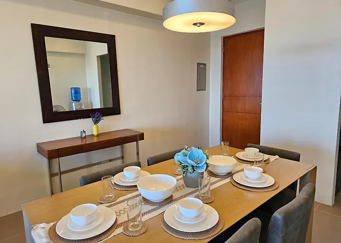 Apartment The Infinity Towers In Bgc - Simple, Elegant & Spacious 2 Bedroom Manila
